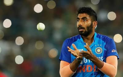 Leading Wicket Taker &amp; Run Scorer for T20 World Cup, Ricky Ponting Picks Jasprit Bumrah and Travis Head to shine