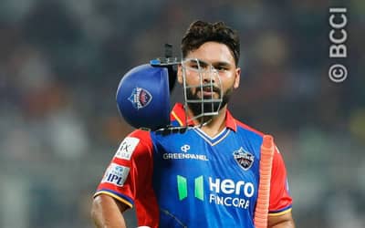 Rishabh Pant BANNED by BCCI for RCB vs DC Game, Axar Patel to lead Delhi Capitals