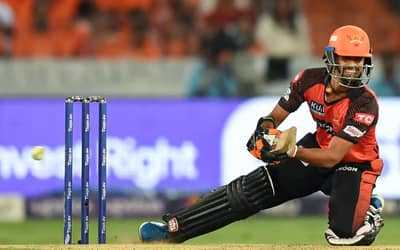 Top Three Franchises Who Might Target Washington Sundar for the IPL mega-auction ft. Mumbai Indians
