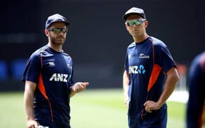 Williamson and Boult added to the New Zealand T20I side against Pakistan