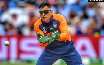 Fans go wild as MS Dhoni unveiled his new dashing look ahead of the IPL 2021