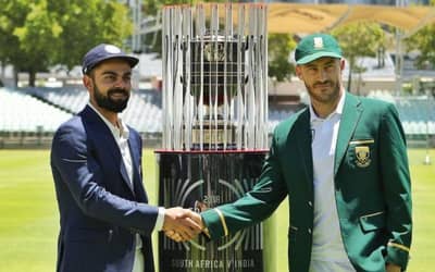 Graeme Smith pushing hard to bring fans back during the India tour of South Africa