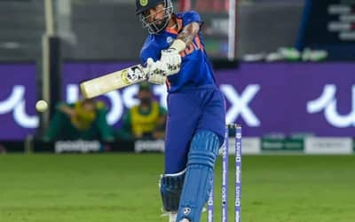 T20 World Cup 2021: All-rounder Hardik Pandya injured, taken for precautionary scans
