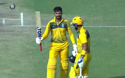 VHT 2021: Ruturaj Gaikwad slams his third consecutive hundred in Vijay Hazare trophy 2021