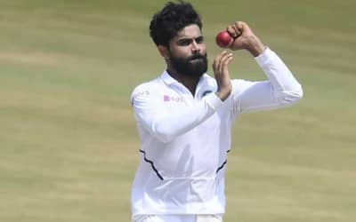 All-rounder Ravindra Jadeja thinking of test retirement to stretch his ODI career