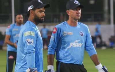 Ricky Ponting to miss tonight?s match as family member tests covid positive