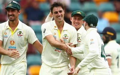 Australia breaks India?s five-year-long streak in the ICC rankings, claims 1st spot in Tests