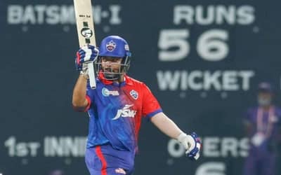 Prithvi Shaw admitted to a hospital due to high fever, Covid reports negative