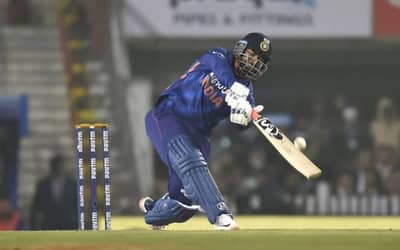 Good Players learn from their mistake, but he hasn?t, Dale Steyn lashes at Rishabh Pant for his poor performance&nbsp;