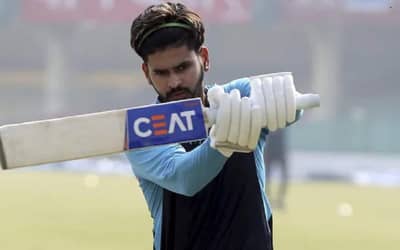 Shreyas Iyer: Evident Weakness Against the Short Ball? Or Just Unlucky? 2022?