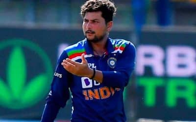 Top 3 bowlers with Best economy rates for India in T20Is