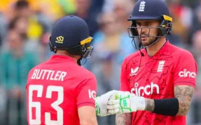 England vs Australia 2nd T20I Match Report - England defeat Australia to take a 2-0 lead