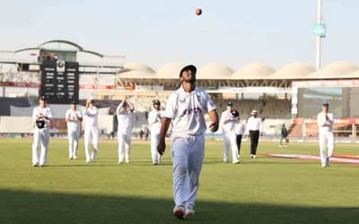 PAK vs ENG: 3rd Test | Pakistan on the verge to lose another| Day 3- Review, Scorecard