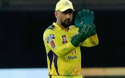 According to several reports, MS Dhoni is really eager to get Sam Curran back to the Chennai Super Kings at whatever cost.