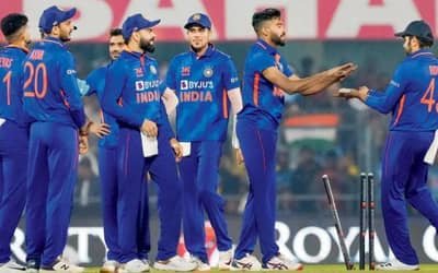 IND vs AUS 1st ODI: Fantasy Playing 11 and best fantasy Picks and Tips for the 1st ODI | India vs Australia 1ST ODI Fantasy Team