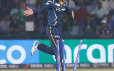 IPL 2023: Rashid Bowls A Magic Spell And Stops Delhi at 162