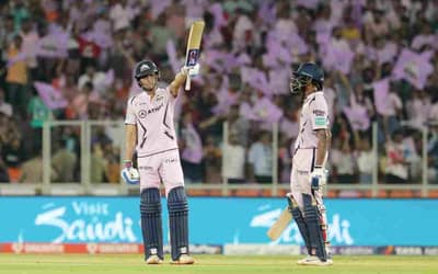 RCB vs GT: ?Go on and lead the next generation,? Virat Kohli?s massive praise for young Shubman Gill after his Ton against SRH