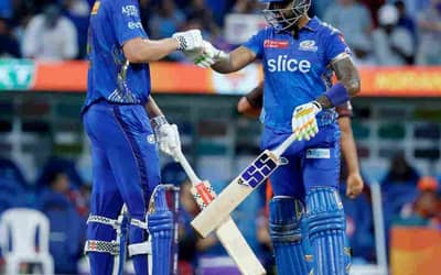 IPL 2023: MI won by 8 wickets, Cameron Green Knocked his first IPL Century