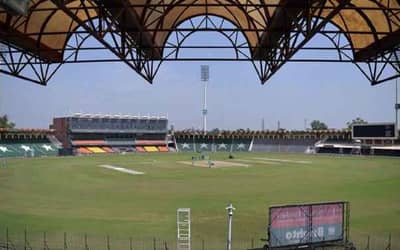 Gaddafi Stadium Pitch Report (Batting or Bowling) | PAK vs BAN Asia Cup 2023 Head To Head, ODI Stats &amp; Records, Lahore Weather Forecast