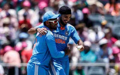 SA vs IND 1st ODI, KL Rahul Becomes First Indian Captain to Have Won Pink ODI Match | South Africa vs India ODI Series