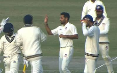 Watch: "Greatest Swing Bowler" Fans React as Bhuvneshwar Kumar picks 5 wickets in Ranji Trophy Comeback