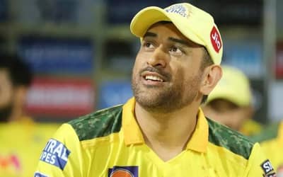 Former business partner's of MS Dhoni file a defamation case against him