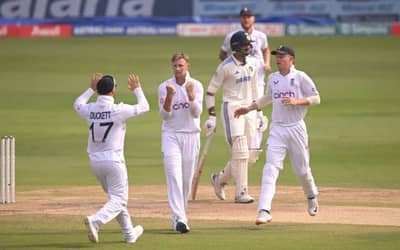 (LIVE) IND vs ENG 1st Test: India ALL-OUT For 436, Lead By 190 Runs After First Innings | England Tour of India 2024