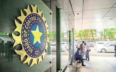 BCCI is likely to make playing 3-4 Ranji Trophy games mandatory in order to feature in the IPL