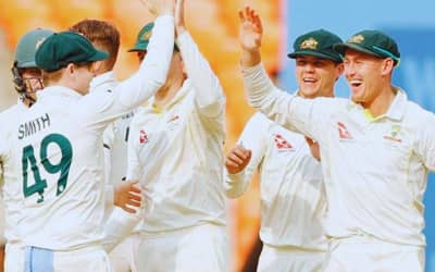 Australia release two players from the squad after losing the Boxing Day Test to England in just two days